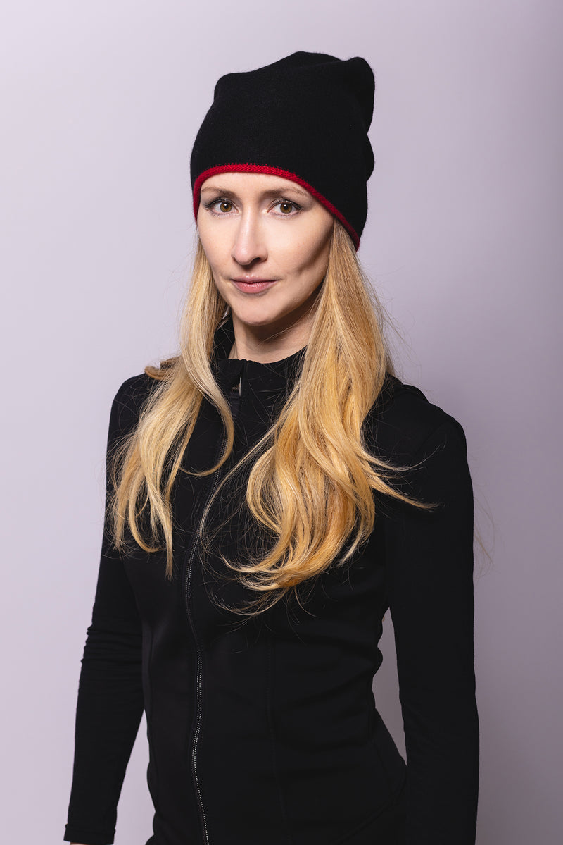 Black Reversible Slouchy Cashmere Hat with Red Rim