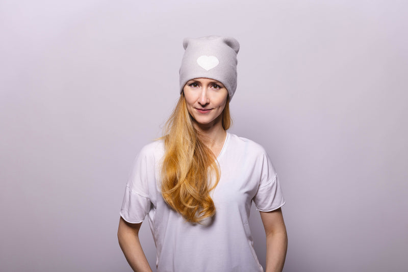 Reversible Slouchy Light Grey Cashmere Hat with White Heart